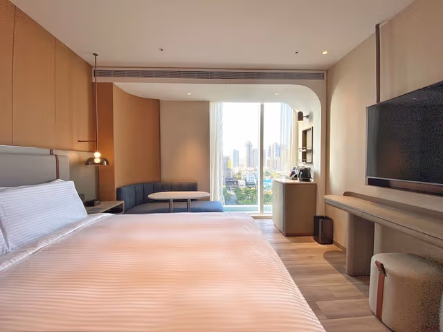 Deluxe Room-Deluxe Floor
