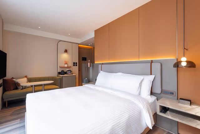 Deluxe Room-Deluxe Floor