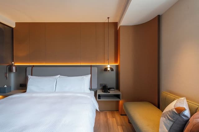 Deluxe Room-Deluxe Floor