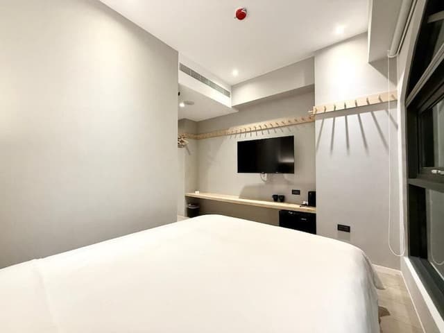 Superior Double Room, City View