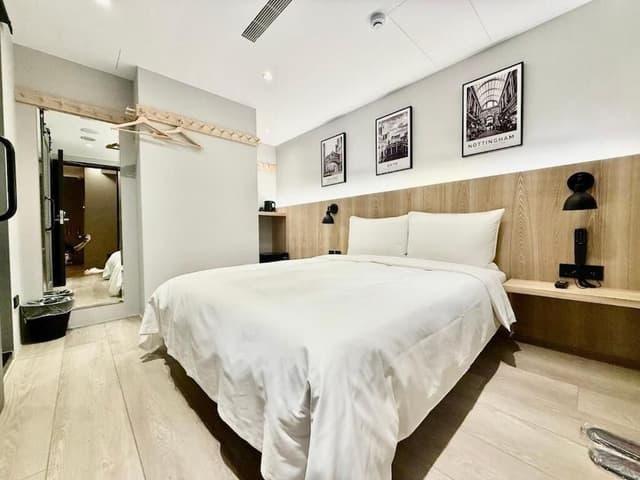Economy Double Room