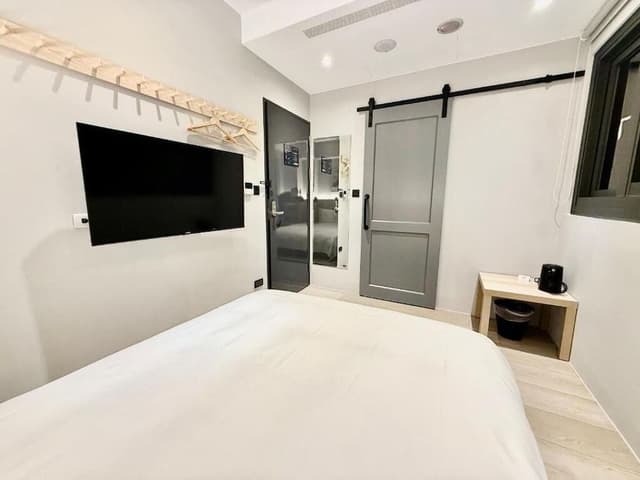 Standard Double Room, City View