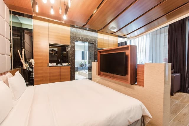 Prestige Double Room - Check-In After 6:00 PM