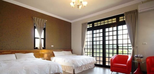 Classic Quadruple Room