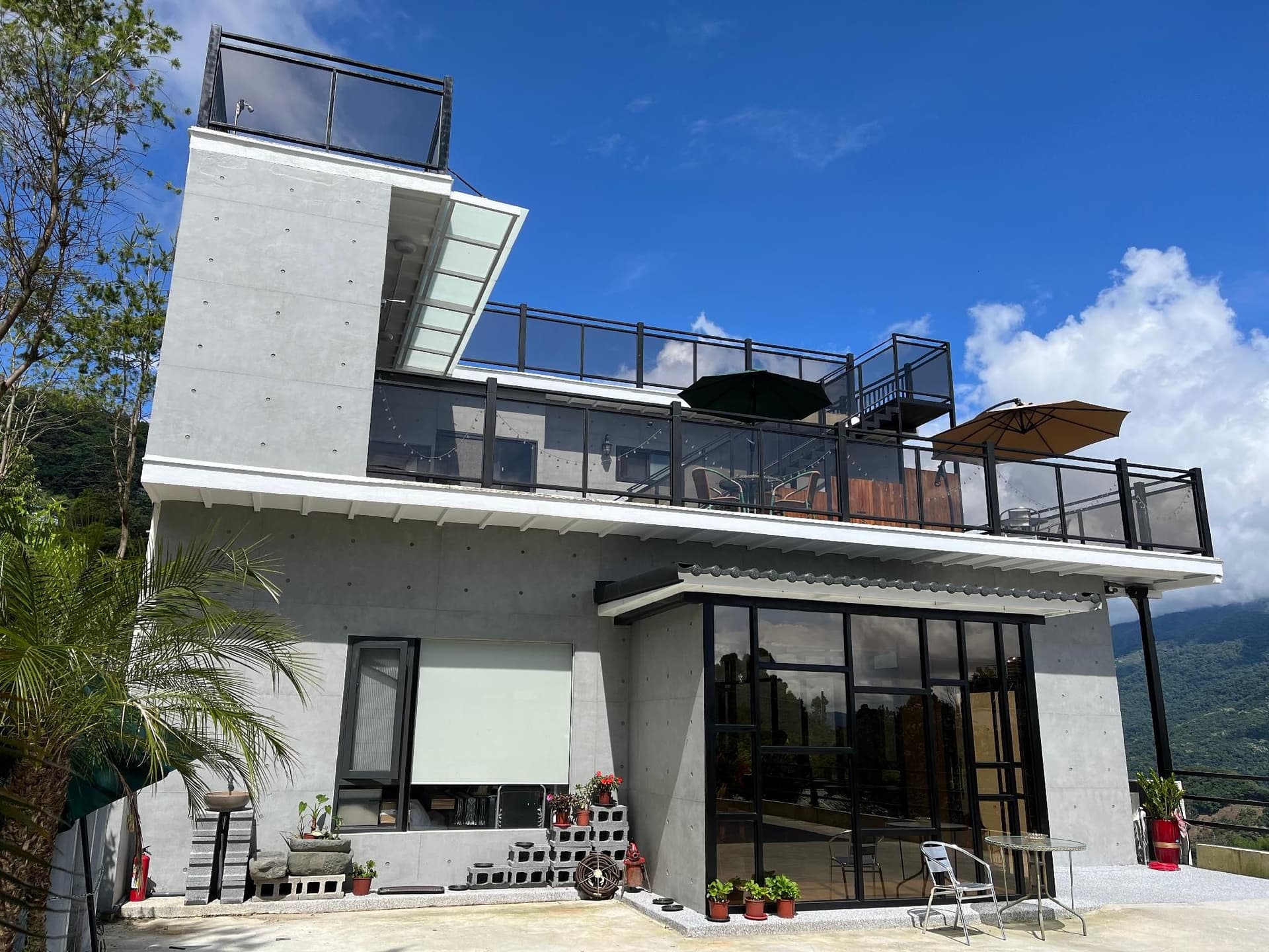 1350 โฮสเทล 1350 โฮสเทล