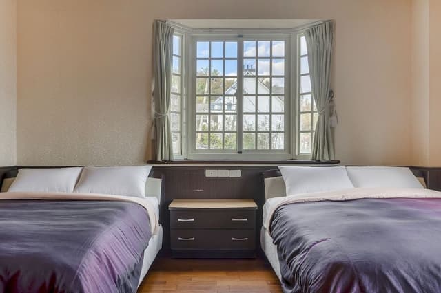 Quadruple Room with Mountain View