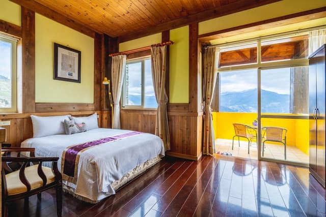 Standard Double Room (-B-)