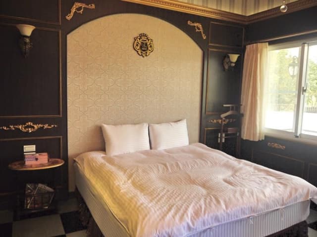 Deluxe Double Room for 2 People - Non-Smoking