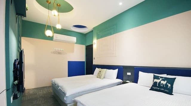 Deluxe Quadruple Room