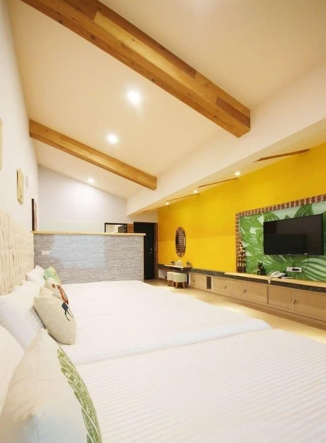 Deluxe Room (6 persons)