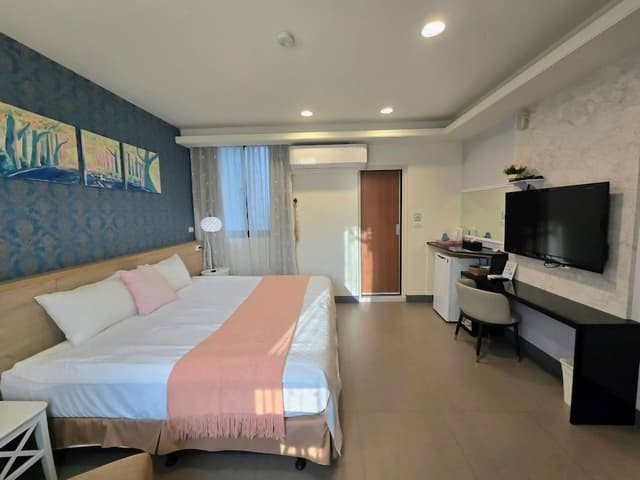 Classic Double Room, 1 King Bed
