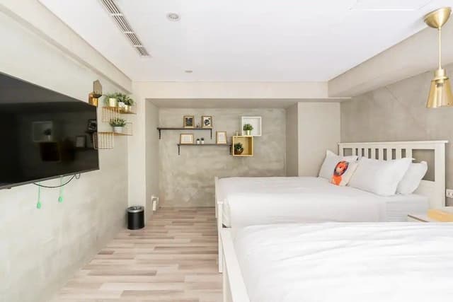 Premium Quadruple Room