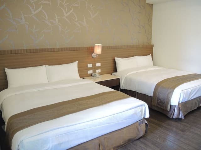 Design Quadruple Room