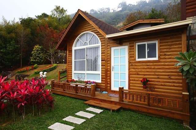 Exclusive Chalet, 1 Queen Bed, Valley View, Courtyard Area