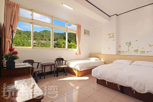 Triple Room