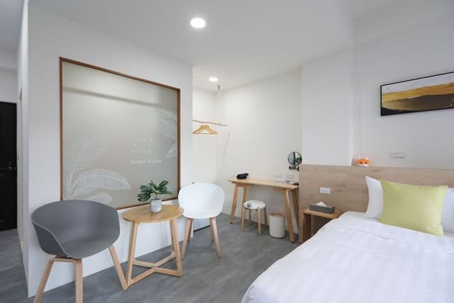 Junior Double Room, 1 Queen Bed