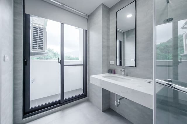 Lake View Double Room with Balcony
