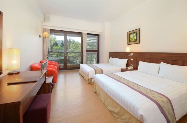 Standard Quadruple Room, Mountain View