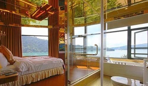 High Floor Double Room - Non-Smoking