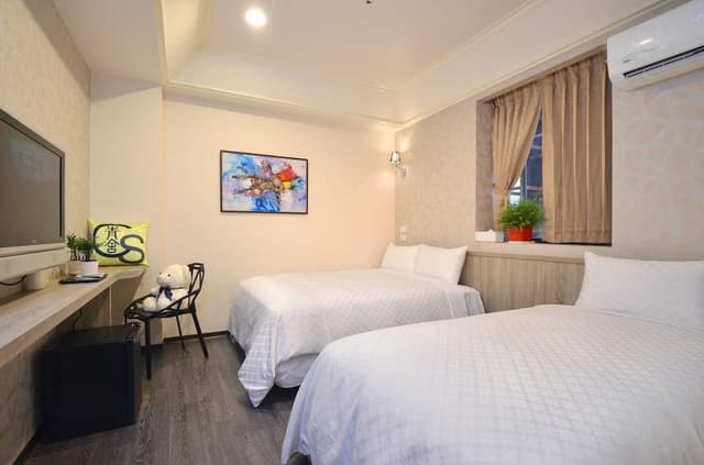 Classic Double Room