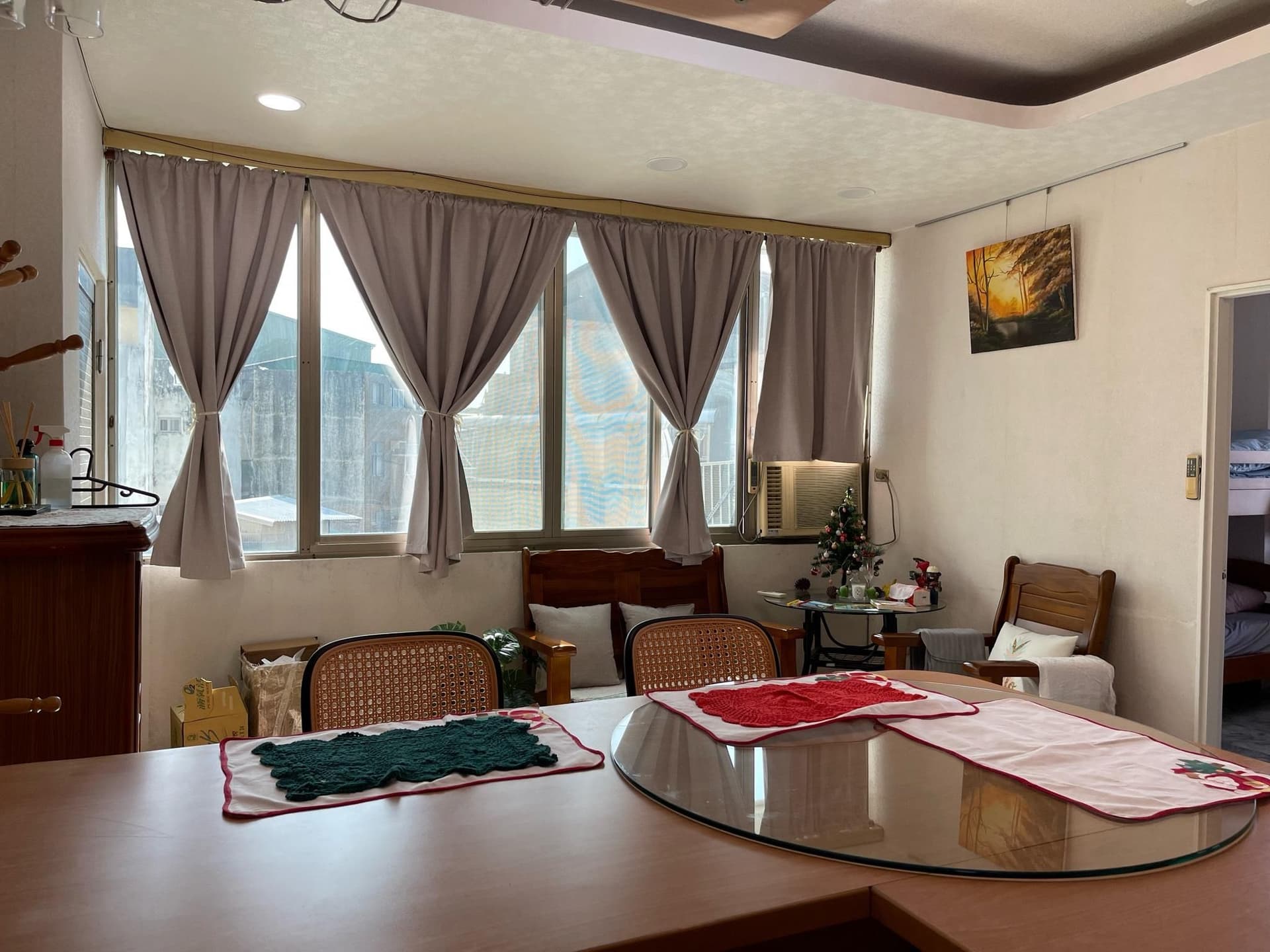 Chill 3 rooms with 1 bath City central near museum Chill 3 rooms with 1 bath City central near museum