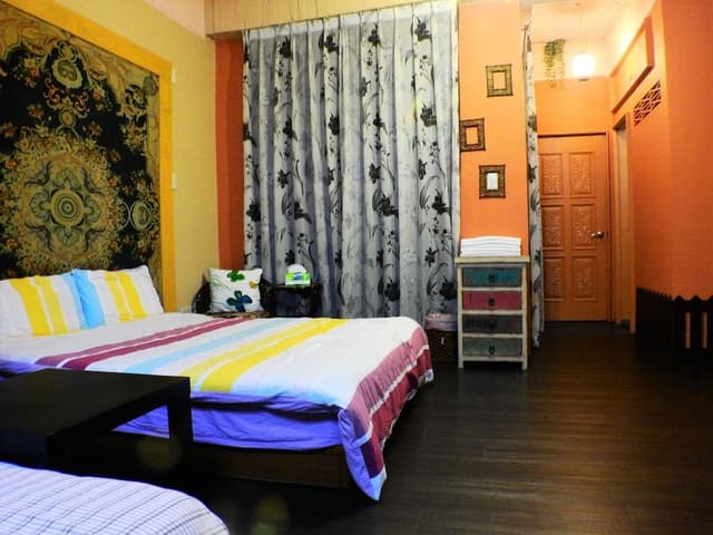 Family Room, 1 Bedroom