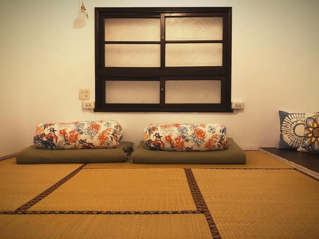 Japanese-style Twin Room (2 Japanese Beds)