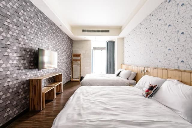 Standard Quadruple Room - Non-Smoking