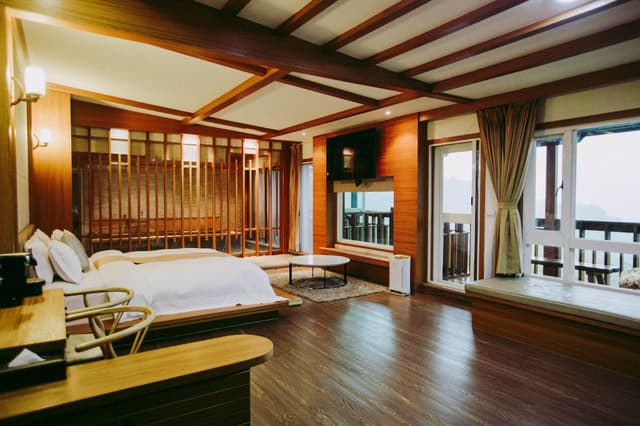 VIP Double Room