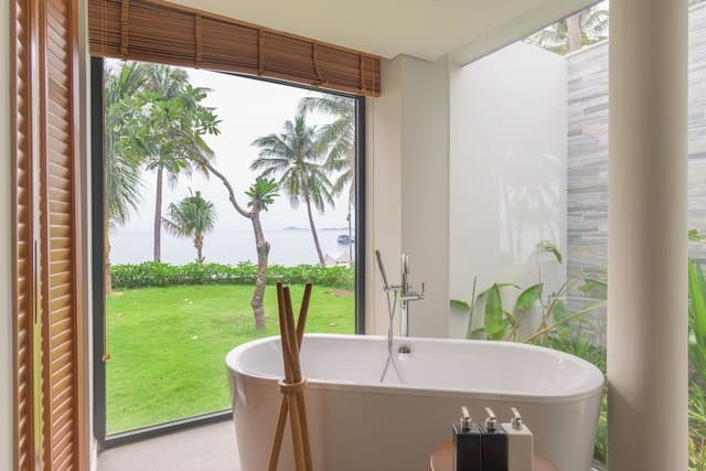 TTC Pavilion Villa - Two-Bedroom Beachfront with Private Pool and Terrace