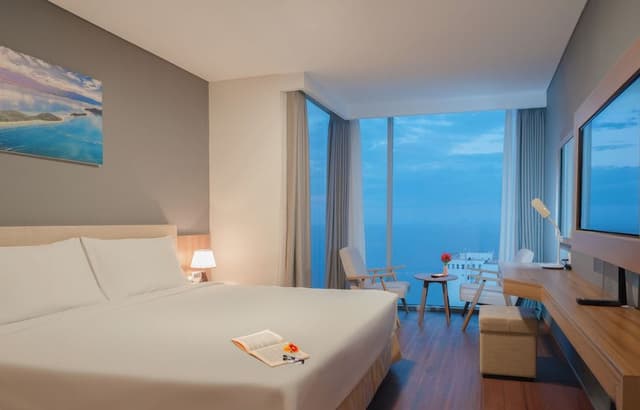 Senior Room, Ocean View