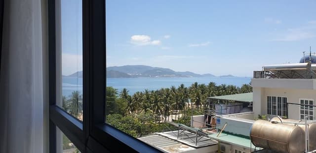 Deluxe Triple Room, City View