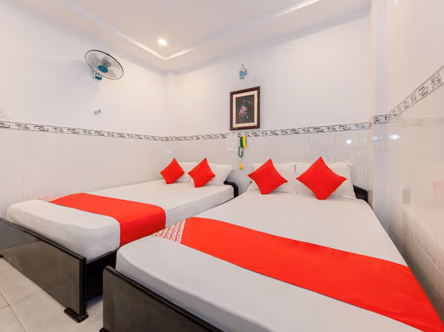 Deluxe Family Room