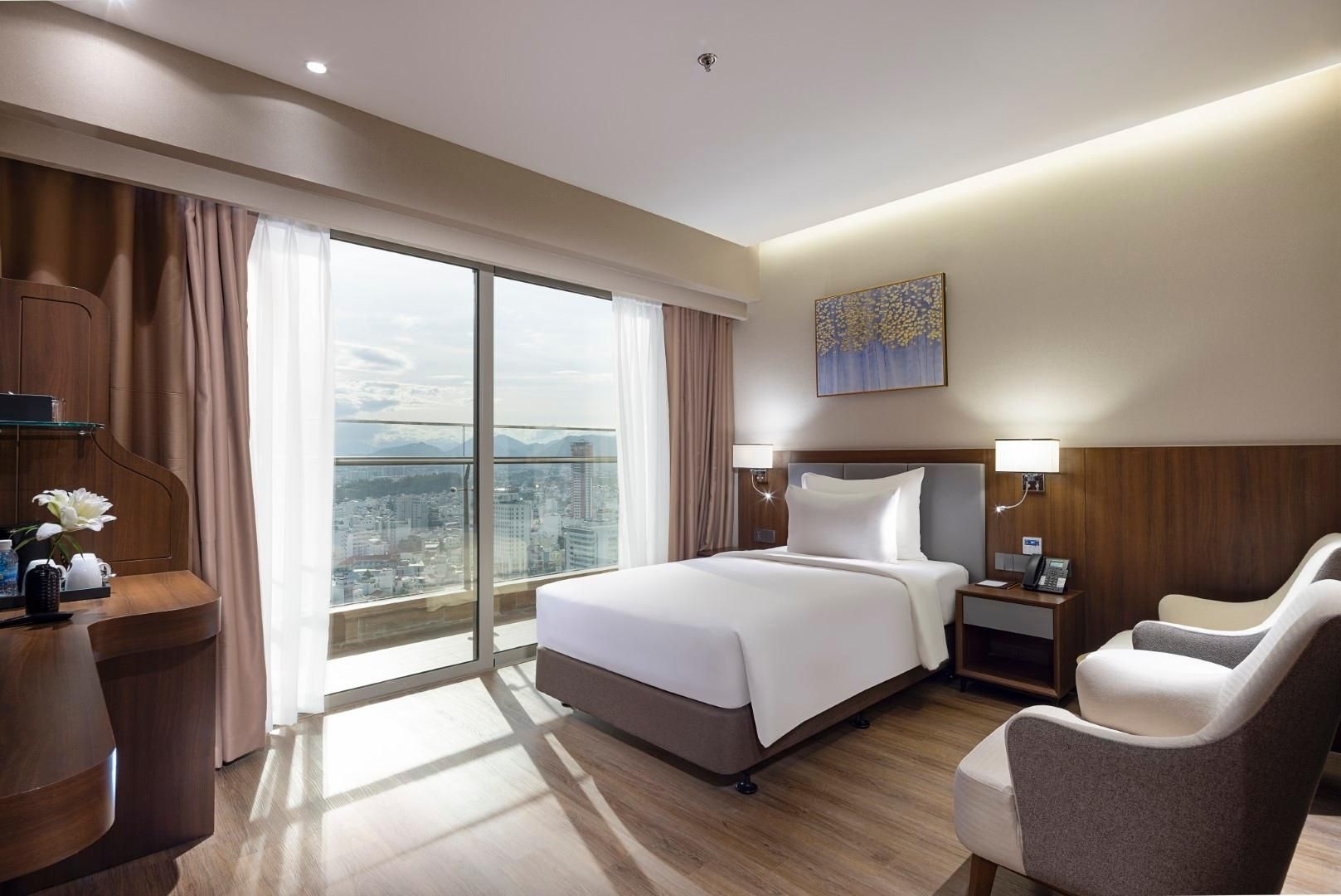 โรงแรมอันโนวา ญาจาง (Annova Nha Trang Hotel)1