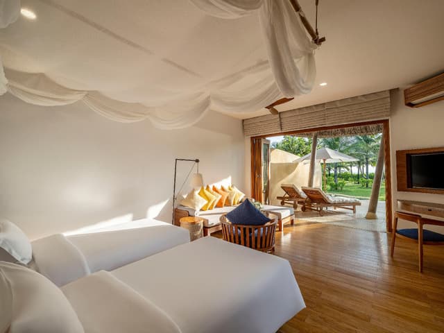 1-Bedroom Pool Villa with 2 Single Beds