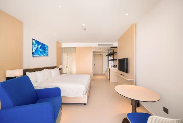 Premier King Room Oceanfront