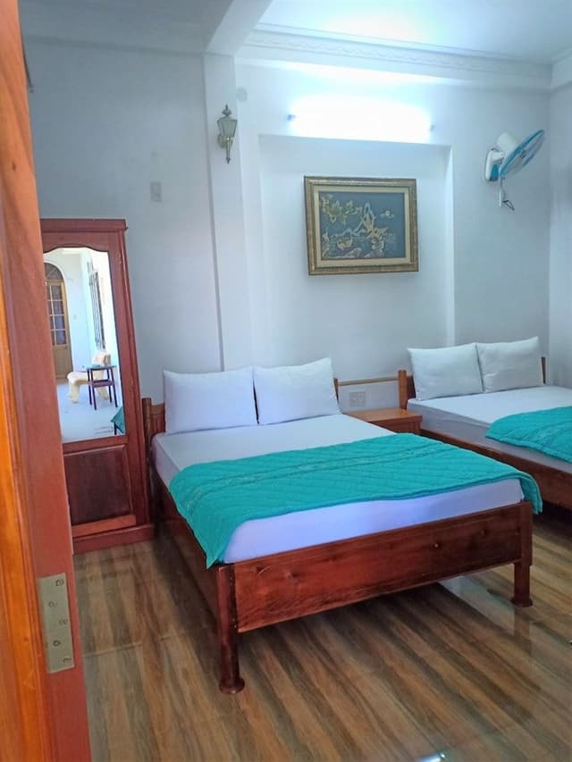 Superior Quadruple Room, City View