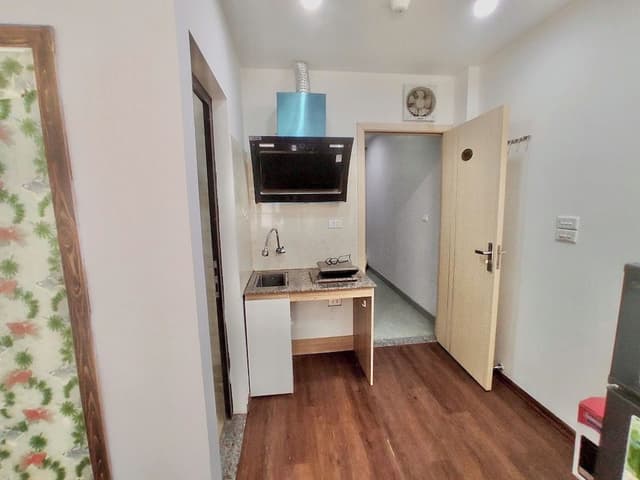 Double Room, 1 King Bed, Kitchen
