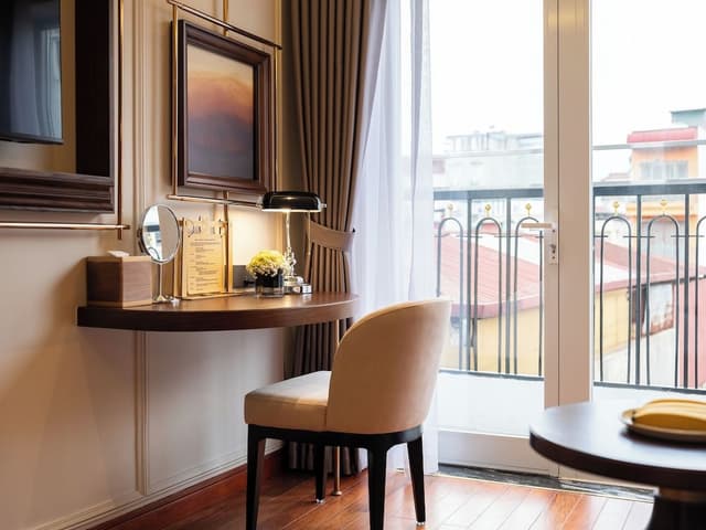 Premier Balcony Room