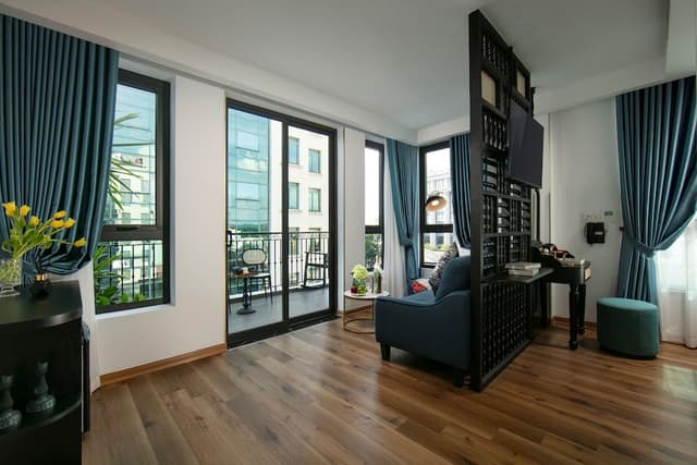 Presidential Room, 2 Bedrooms, Accessible Bathtub, City View
