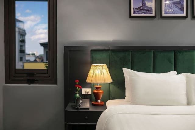 Executive Room