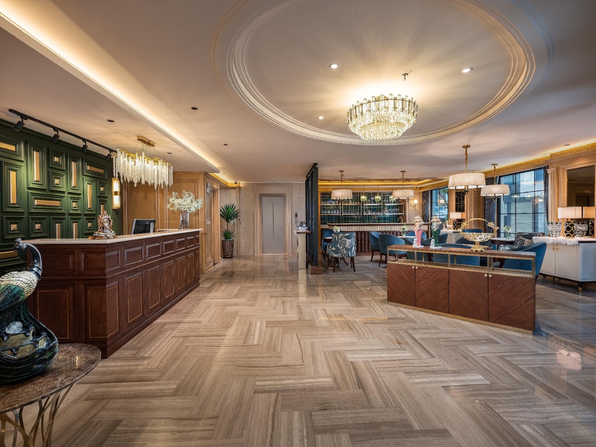 ไซ่ง่อน อโรมา โฮเทล (Saigon Aroma Hotel)0