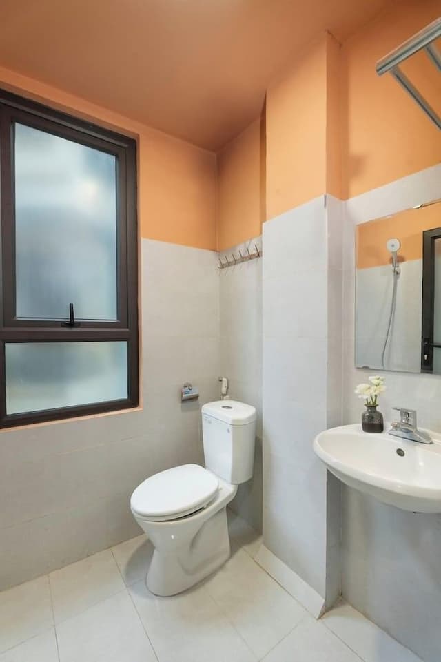 Executive Studio, City View
