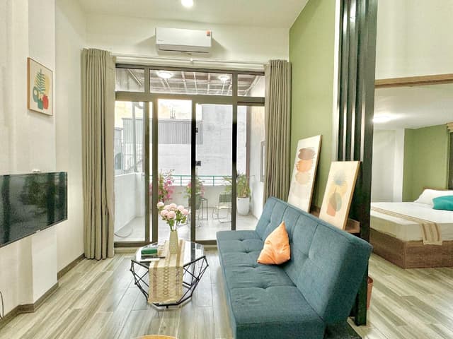 1-Bedroom Apartment 1 with Balcony