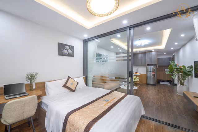 Deluxe Studio Apartment