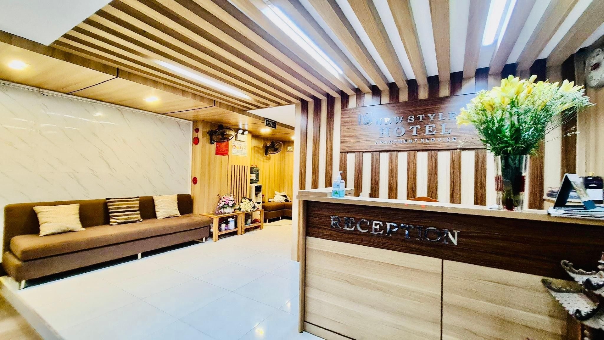 นิวสไตล์ เฮาส์ เหงียนหง็อกหวู (Newstyle House Nguyen Ngoc Vu)1