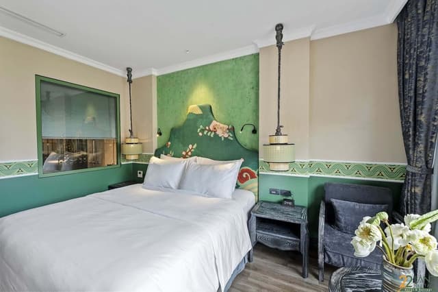 Premium Room
