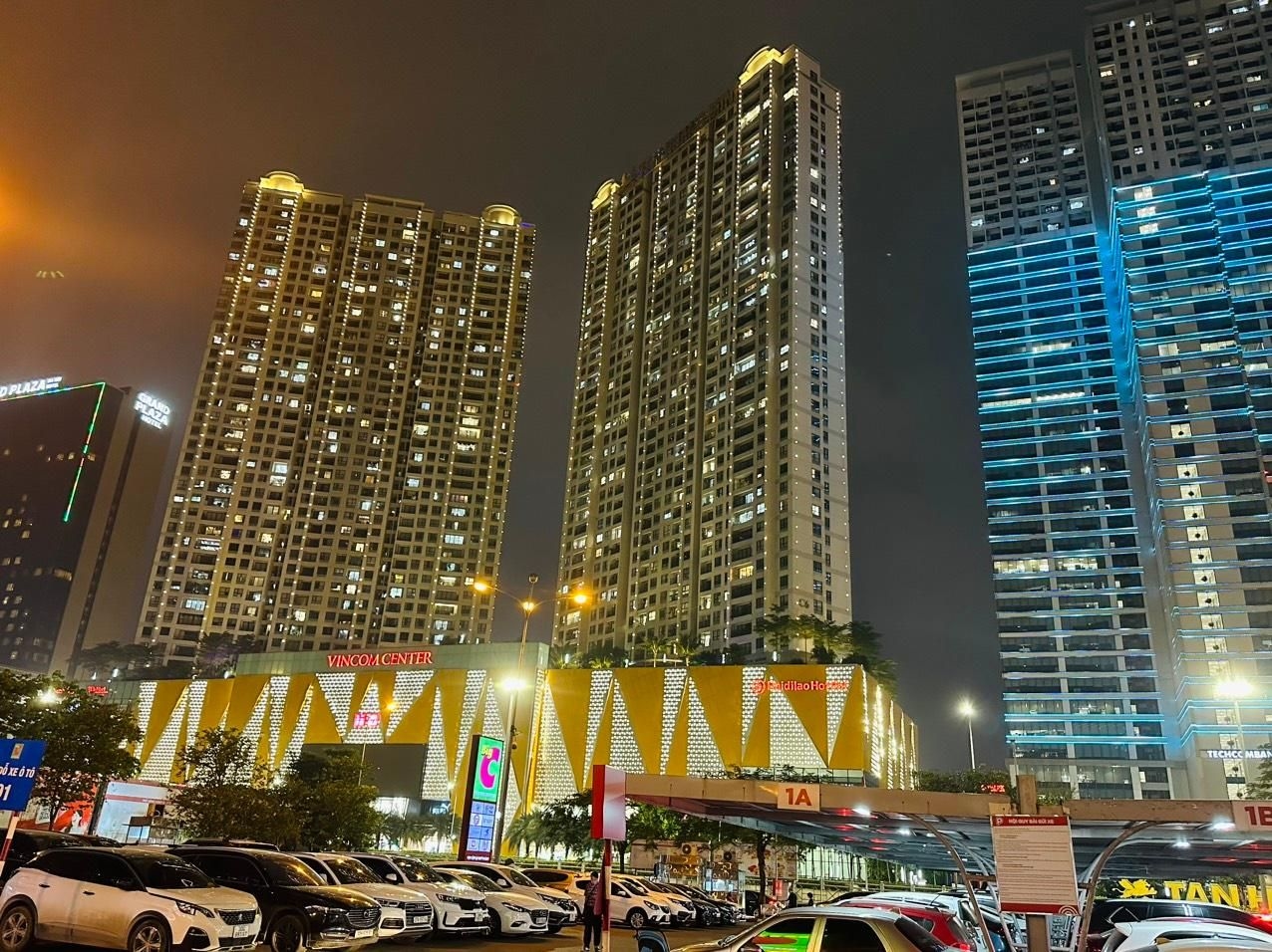 เจม เฮาส์ซิ่ง-วินโฮมส์ ดี แคปิตอล (Gem Housing - Vinhomes D'Capitale)0