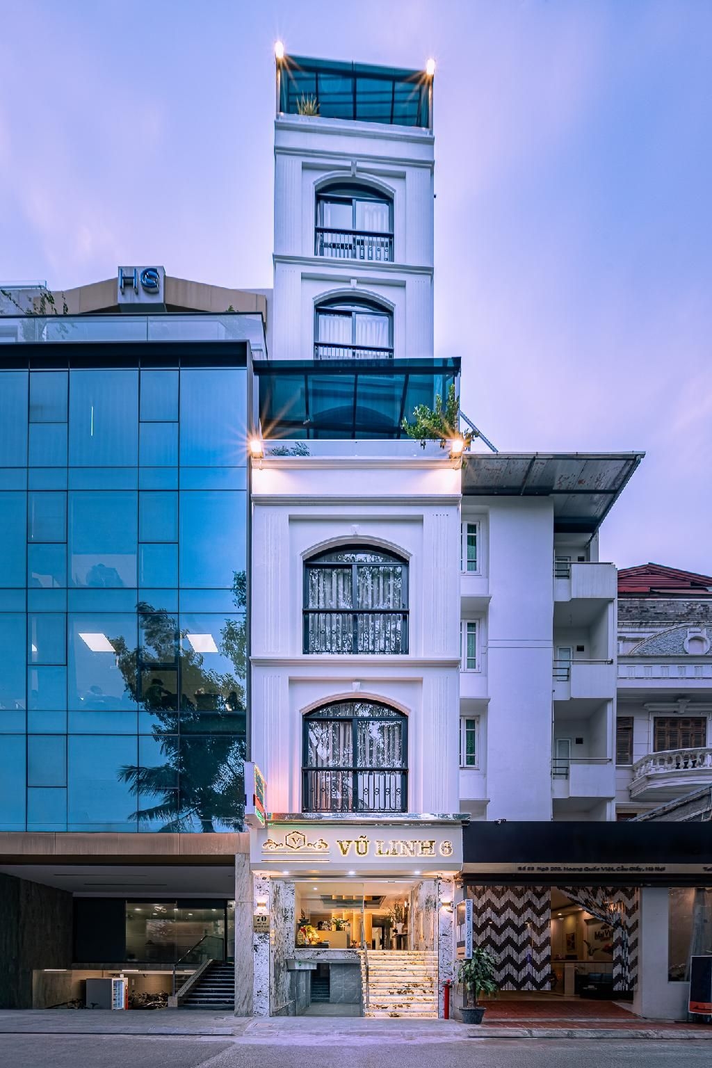 โรงแรมวีลินห์ 6 (Vี Linh Hotel 6)1