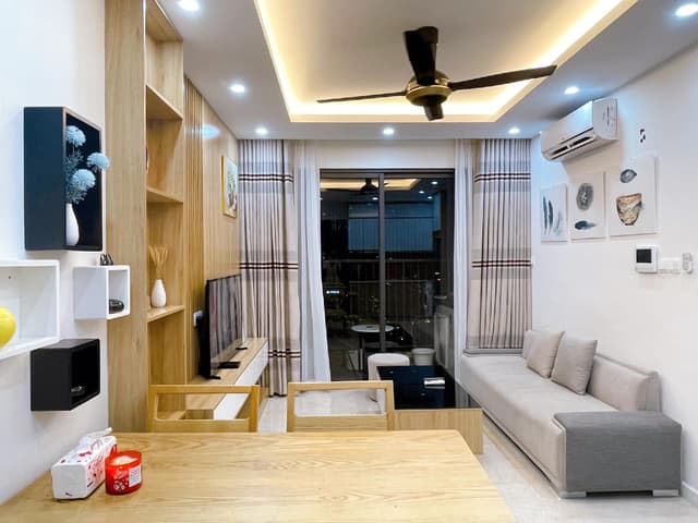 1-Bedroom Apartment with Balcony
